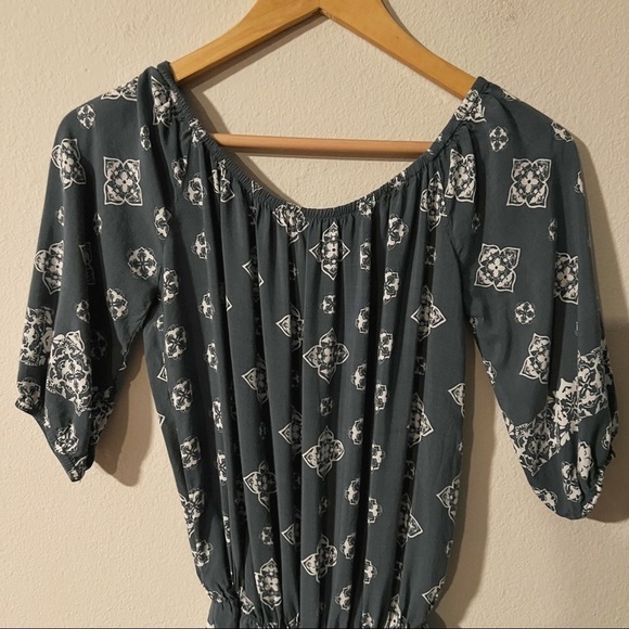 Faithfull the Brand grayish blue patterned romper - Picture 3 of 13